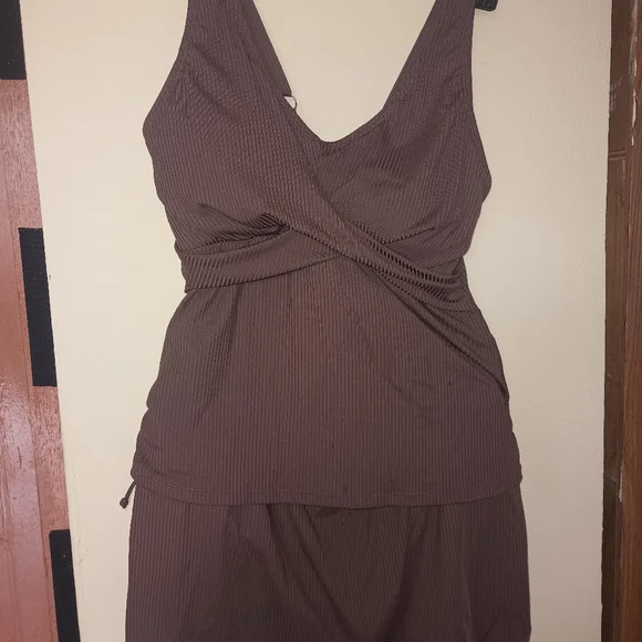 Brown two piece bathing suit - Picture 1 of 9